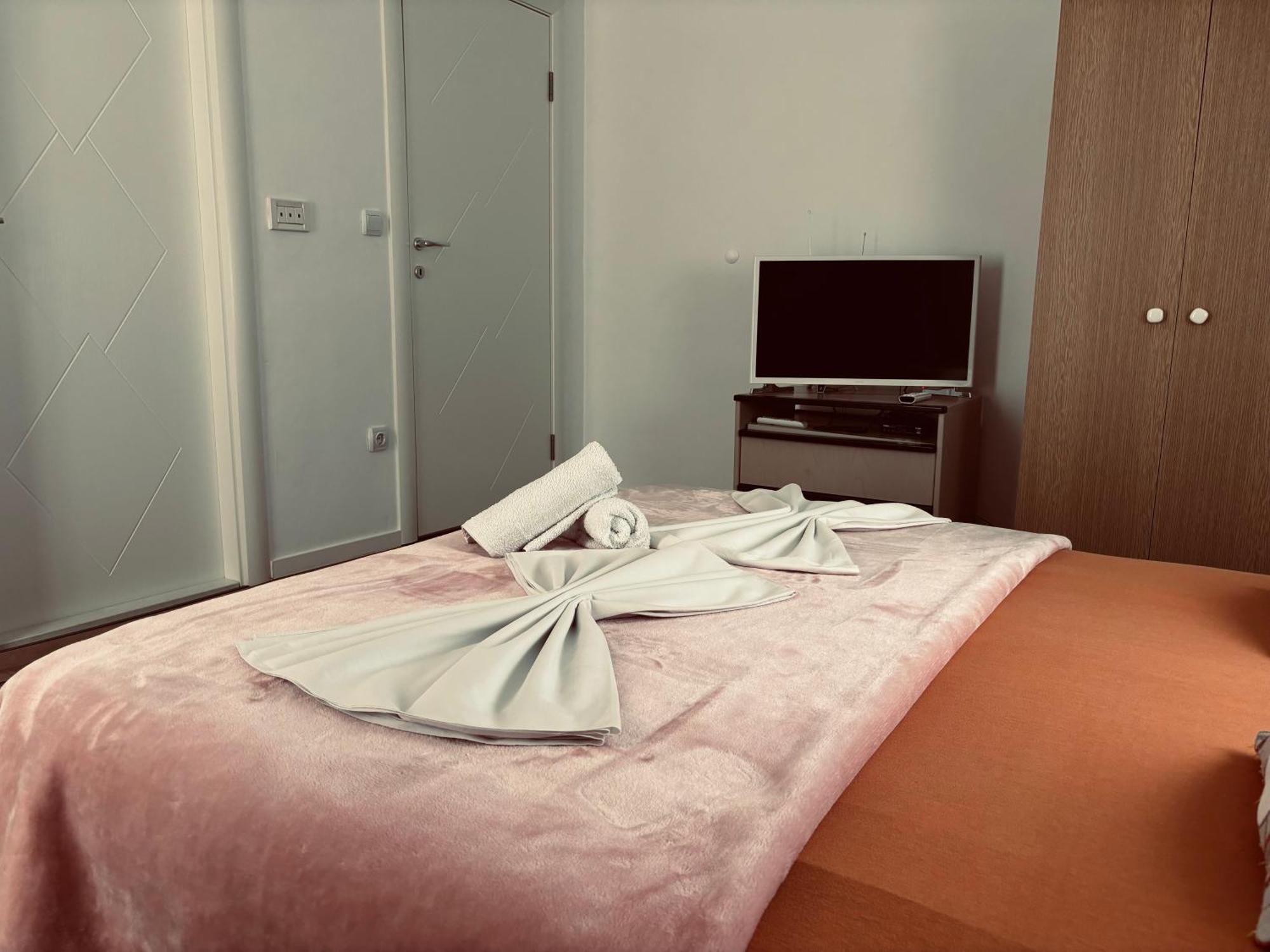 Rooms & App Minka Jadranovo Luaran gambar