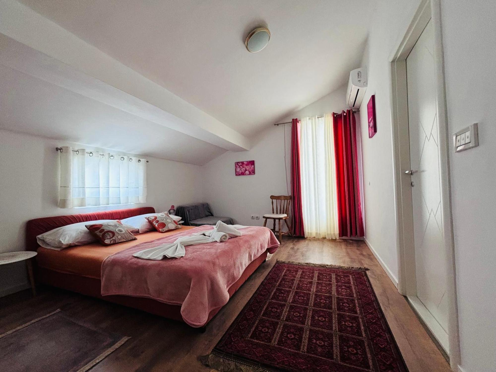 Rooms & App Minka Jadranovo Luaran gambar